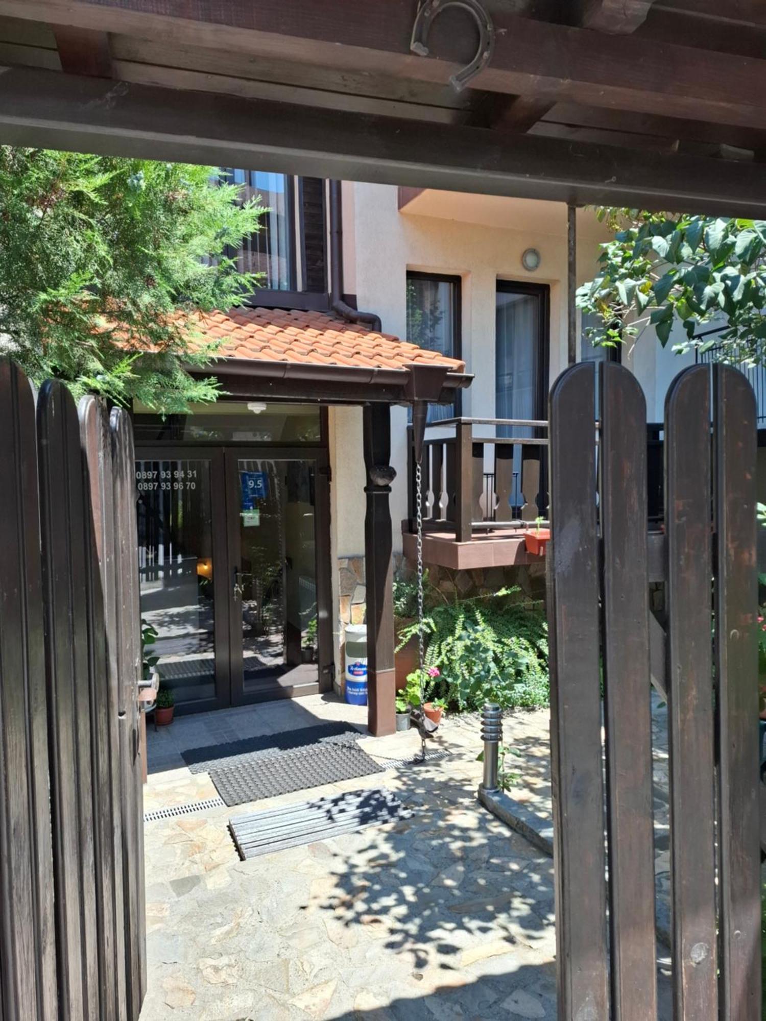 Guest House Skabrin Bansko Exterior photo